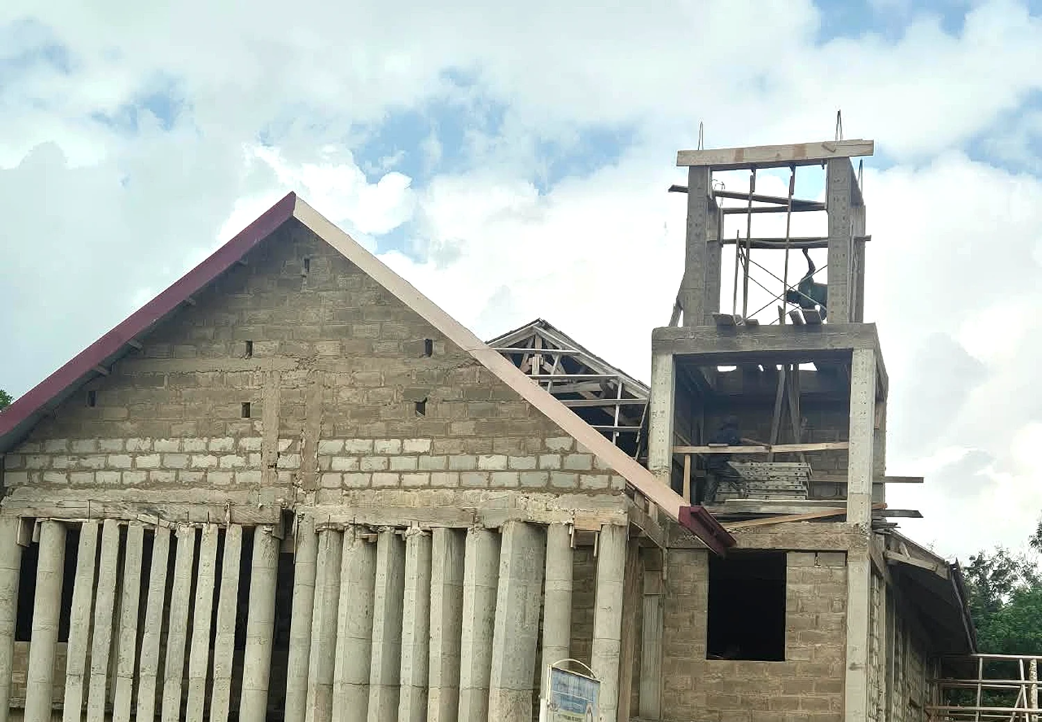 Catholic church projects across Ghana - Roofing and shell detail 09