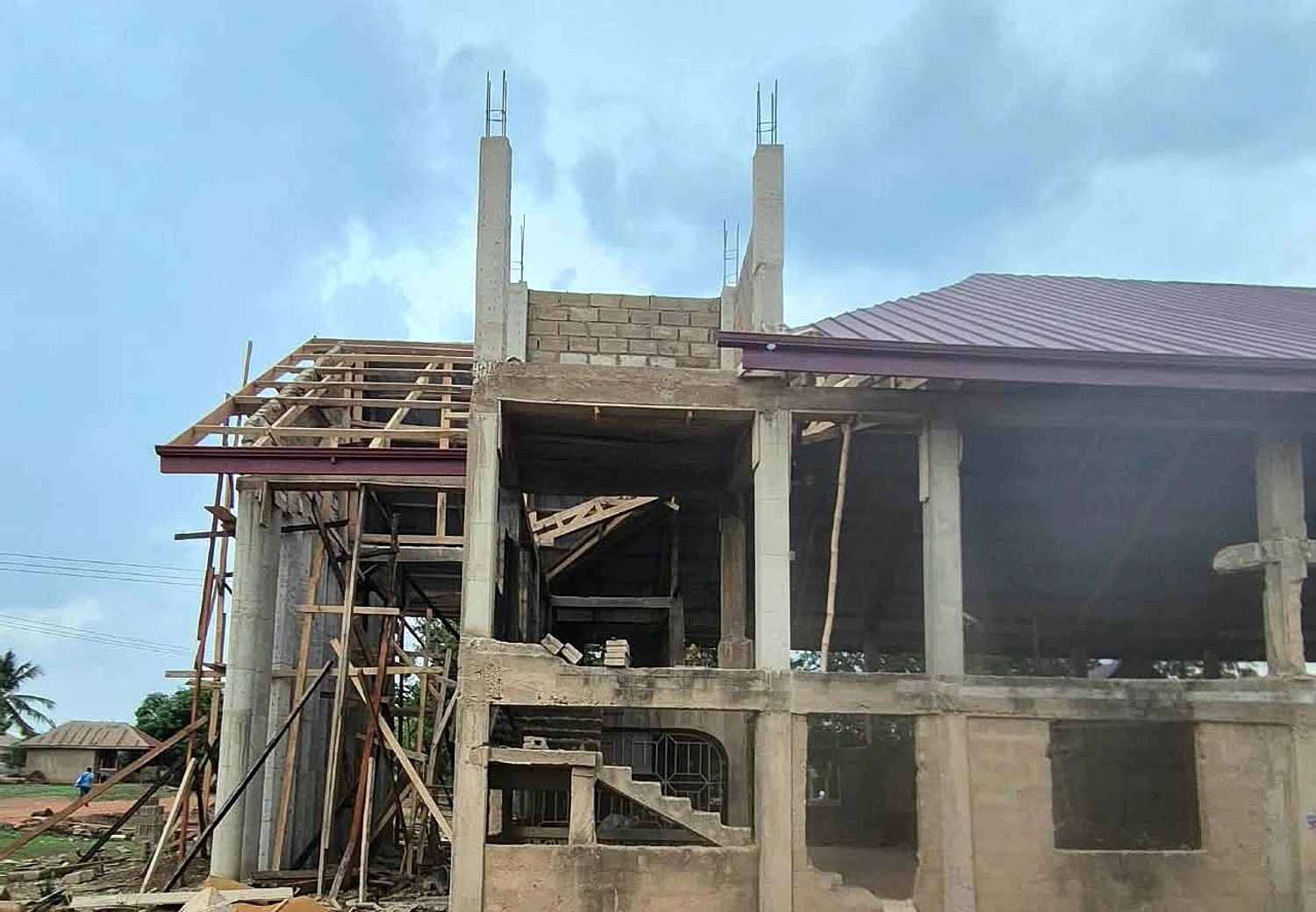 Roofing and enclosure