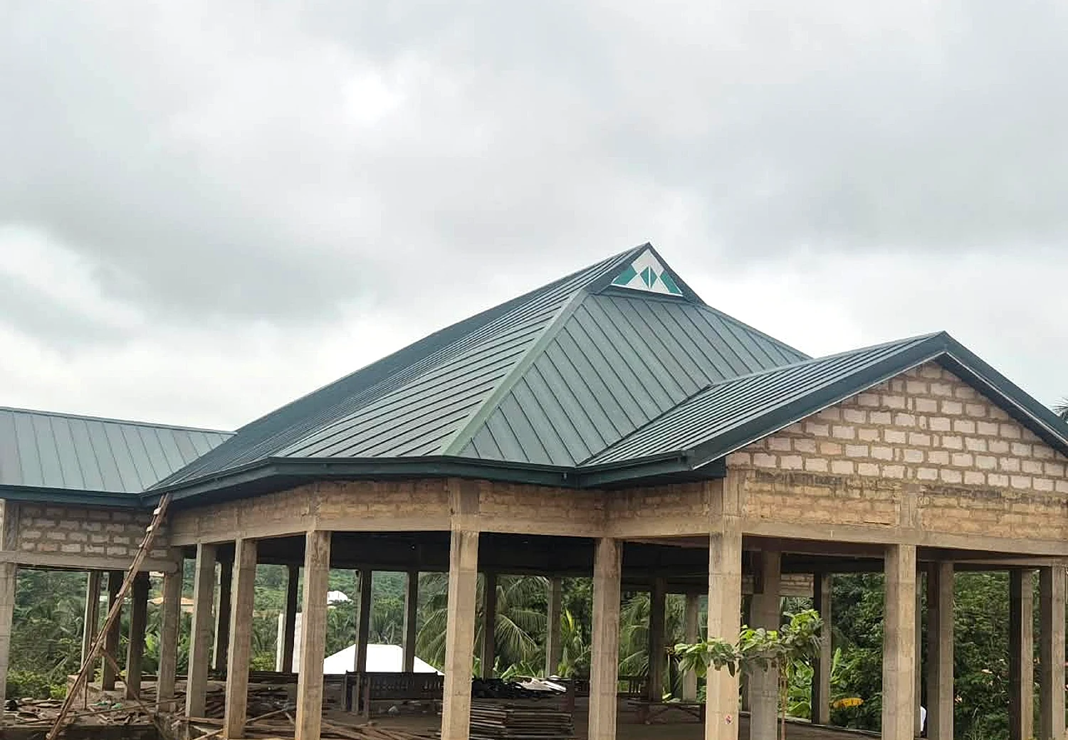 Construction of Catholic Church at Homase in Ashanti Region - Roofing and shell detail 05