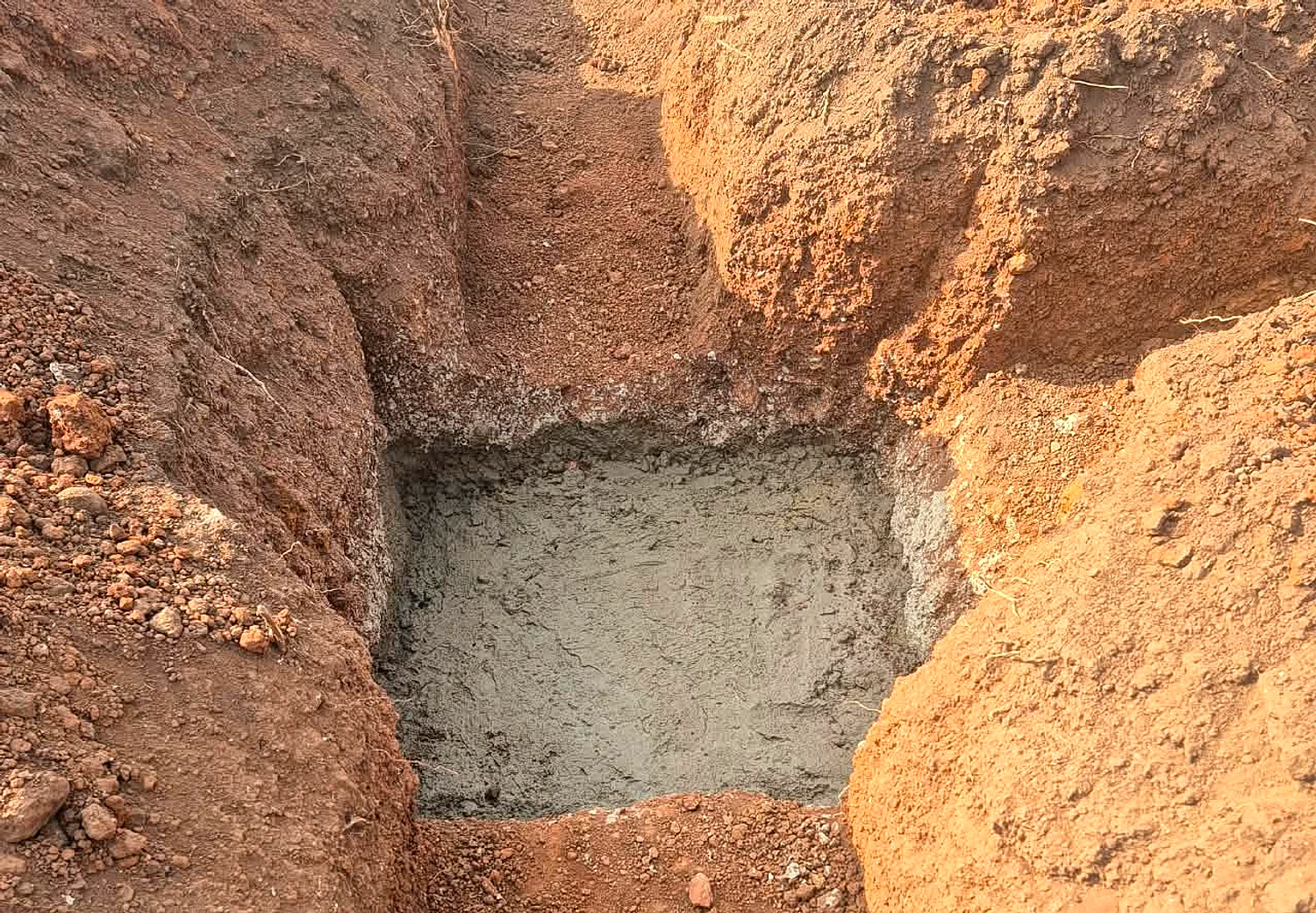SSPS Holy Trinity School at Sunyani For SSPS Catholic Sisters - Ground and concrete works 05