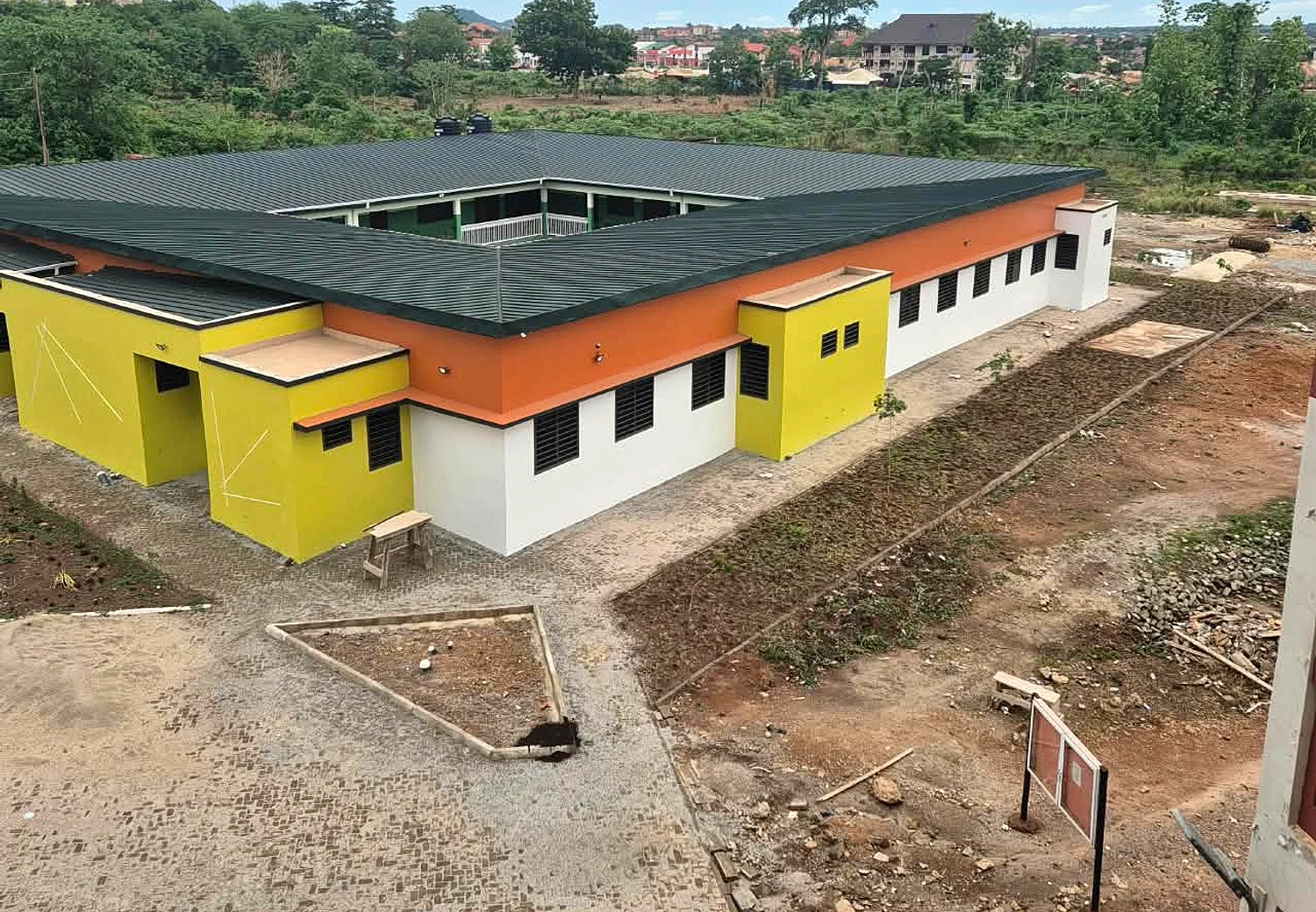 Construction of 9unit classroom blocks as creche for UENR BASIC SCHOOL at Sunyani - Foundation detail 01