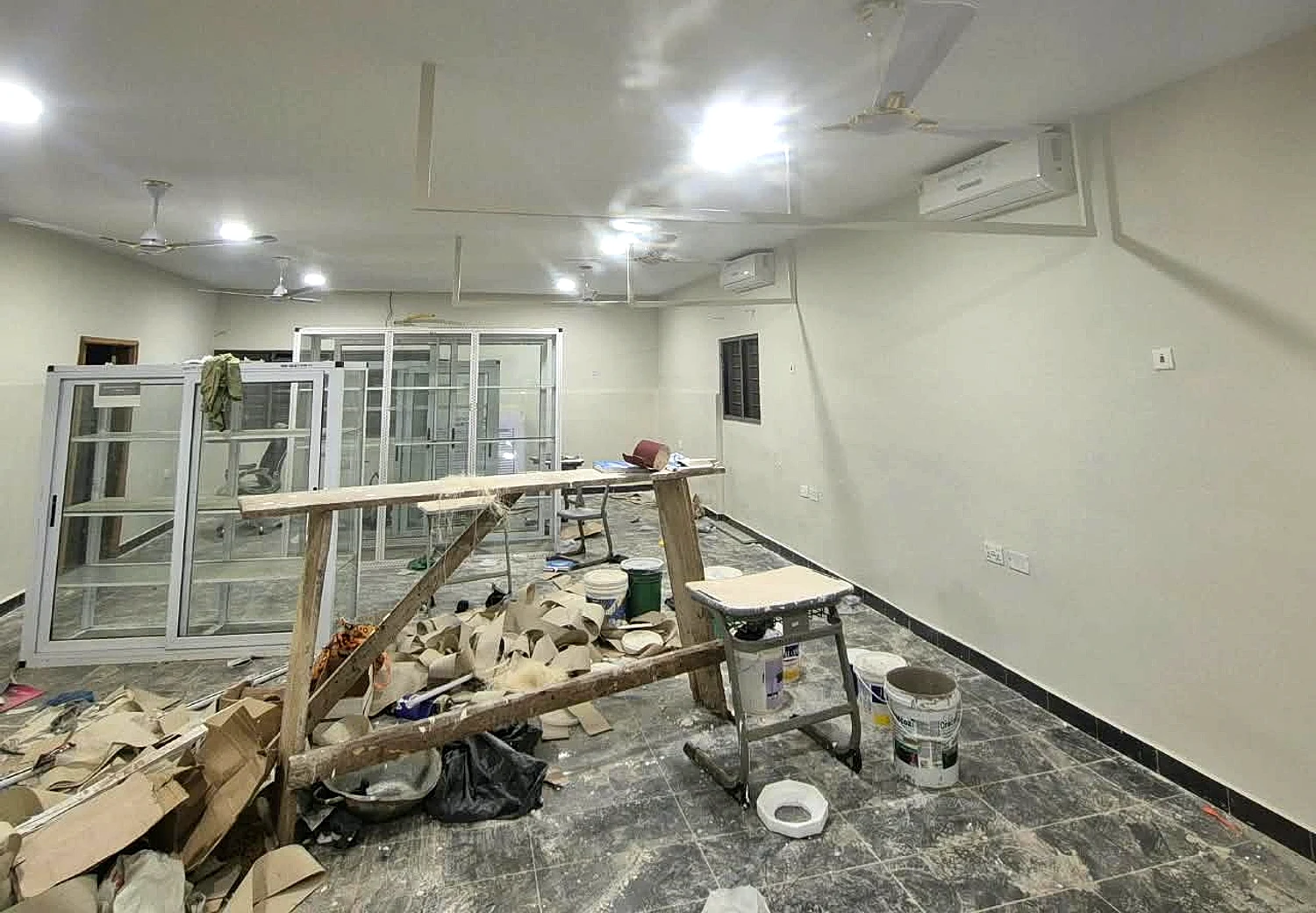Renovation of Nurses Skills Lab for University of Energy And Natural Resources at Sunyani - Roofing and shell detail 04