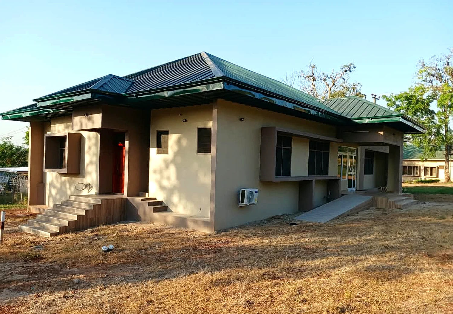 Construction of Centre for Research into Tropical Diseases for University of Energy And Natural Resources at Sunyani - Finishing and completion view 06