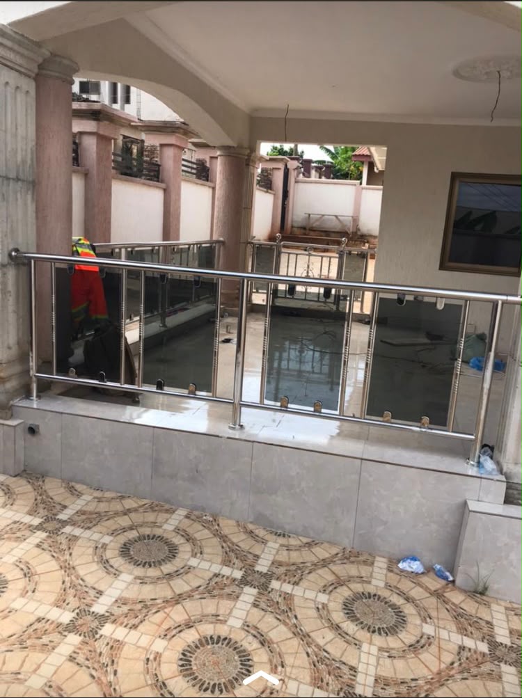 Aluminium Balustrade Design 33