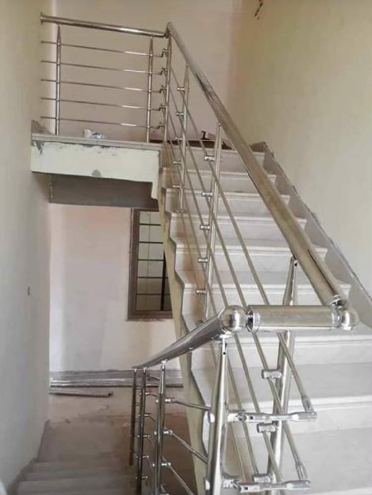 Aluminium Balustrade Design 36