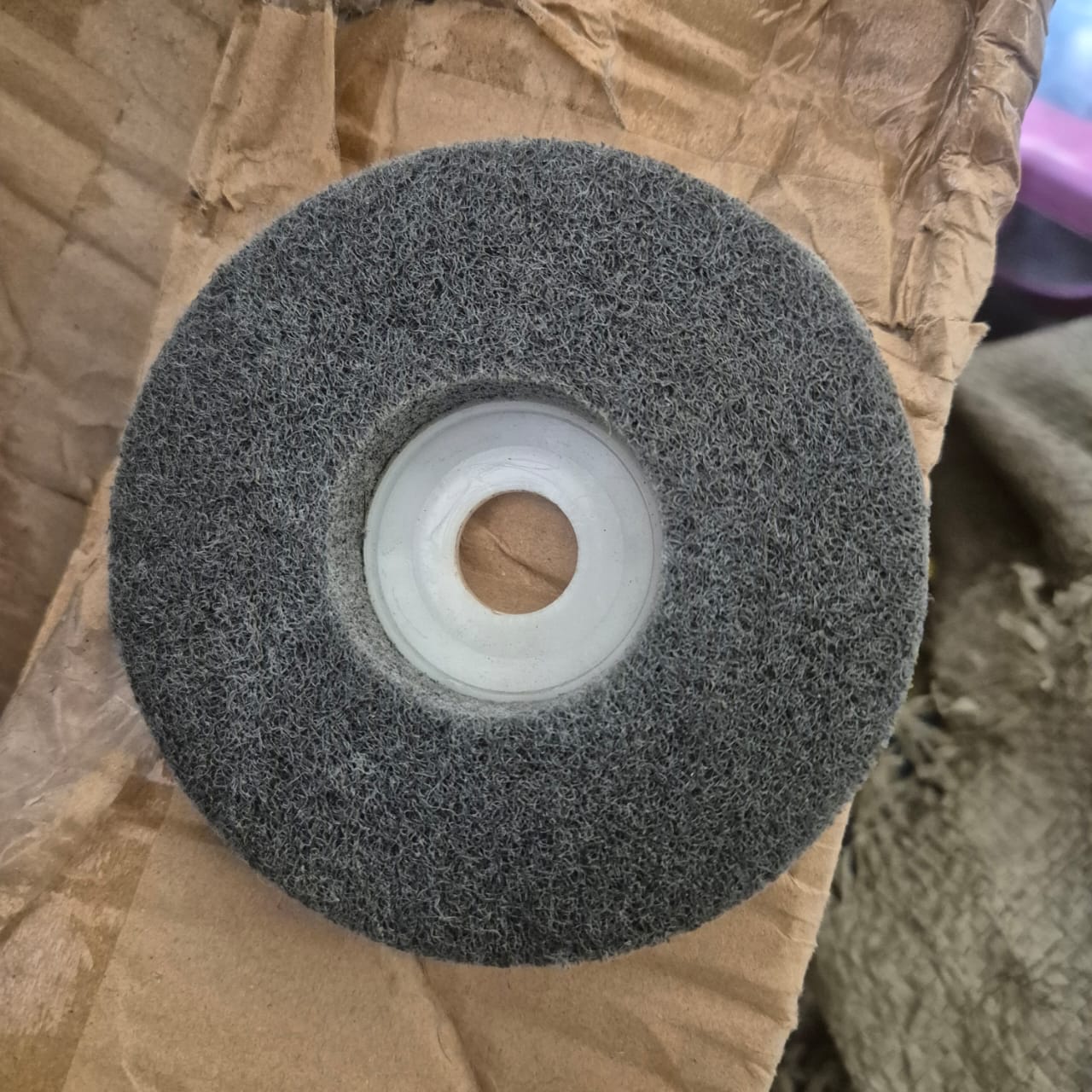 Grey Abrasive Polishing Wheel