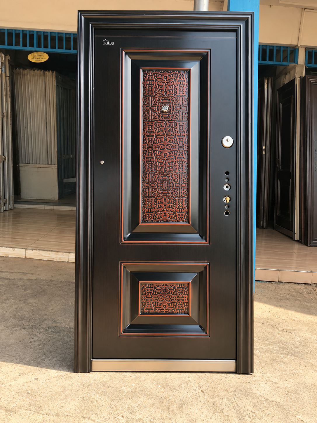 711 door