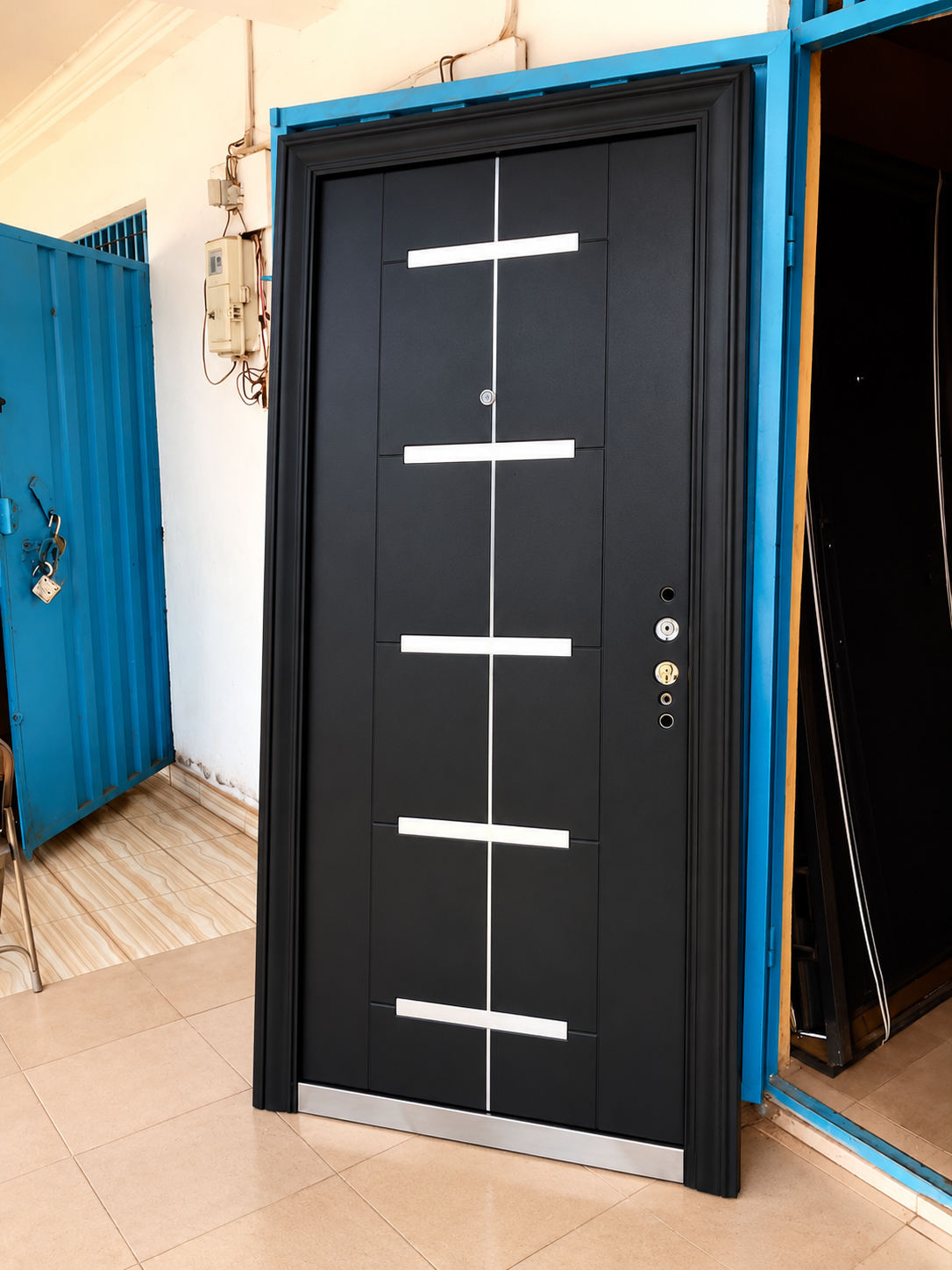 817 door